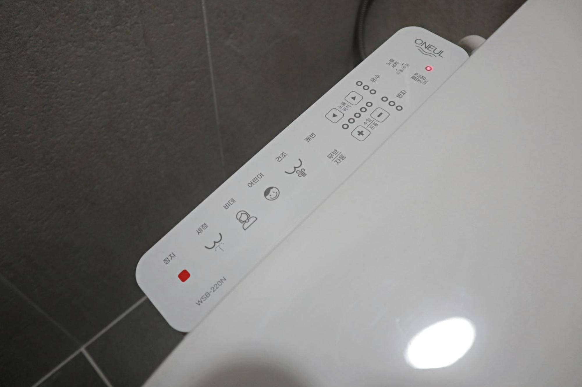 Sokcho Station Hostel Экстерьер фото